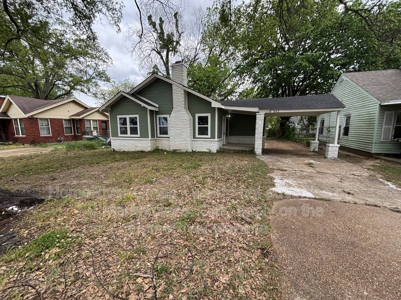 Townhouse for rent at 882 Maple Dr, Memphis, TN 38108