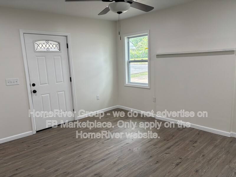 Townhouse for rent at 882 Maple Dr, Memphis, TN 38108
