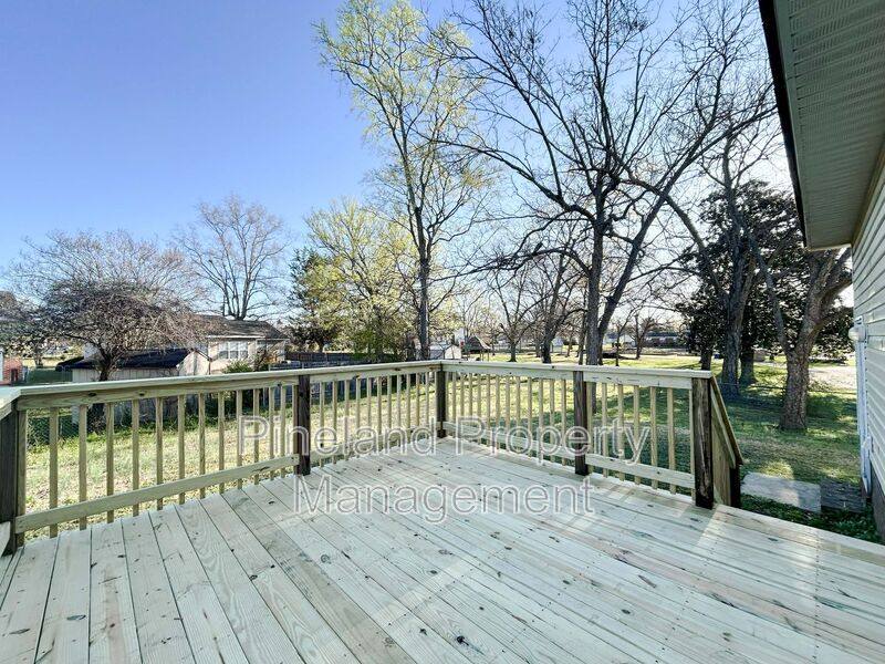 House for rent at 341 Kingdom Estate Dr, Fayetteville, NC 28301