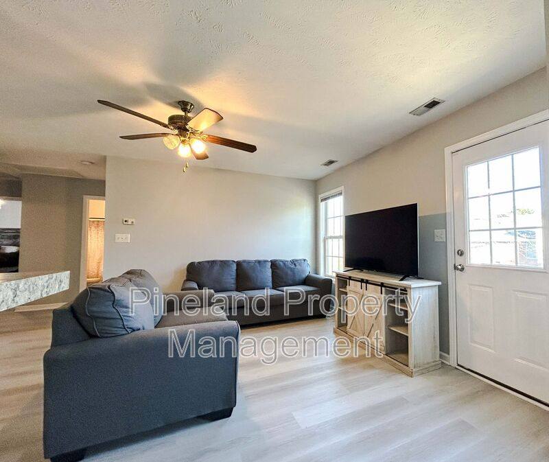 House for rent at 341 Kingdom Estate Dr, Fayetteville, NC 28301