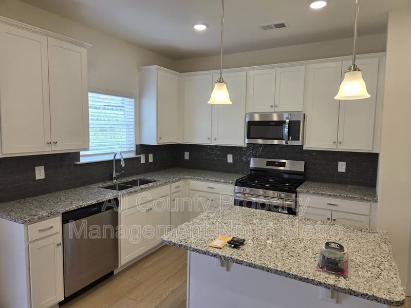 House for rent at 142 Hadley Way, Cartersville, GA 30120