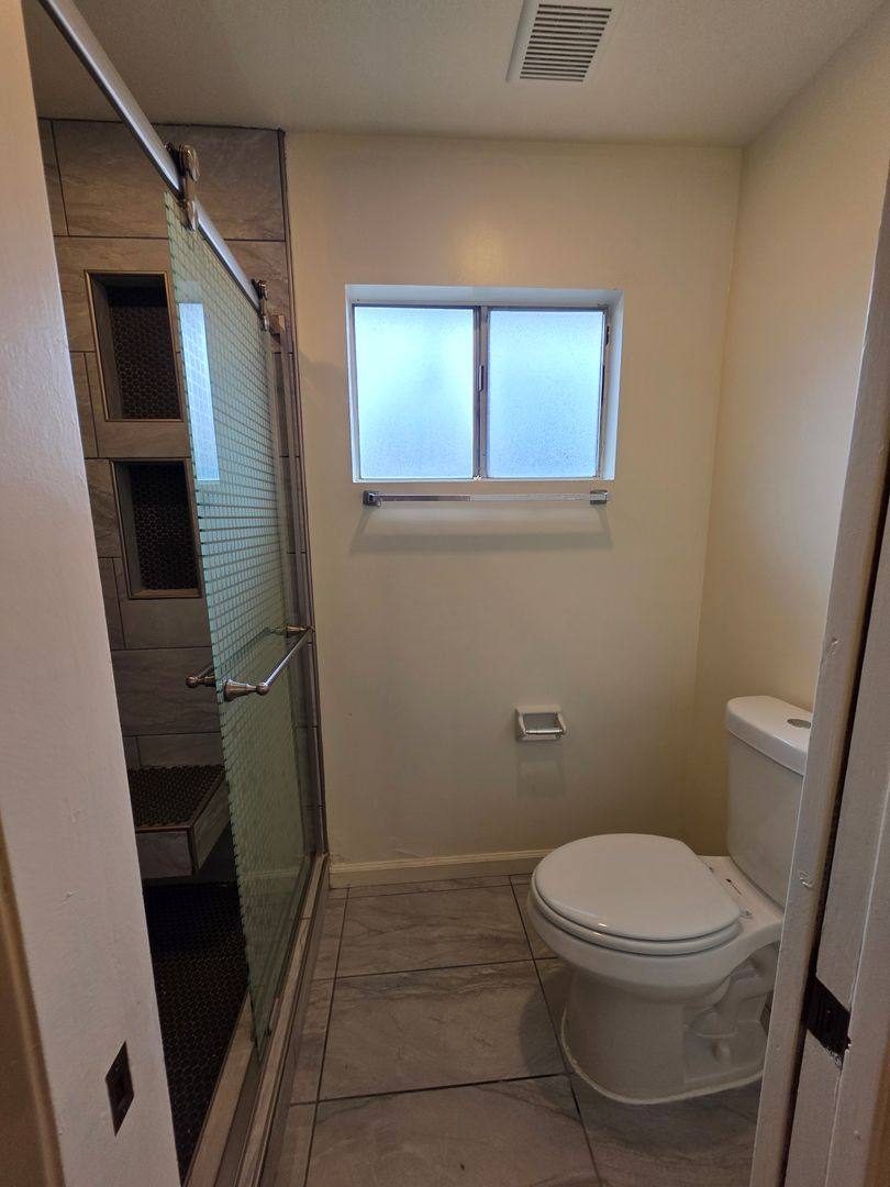 House for rent at 3824 Christmas Tree Lane, Bakersfield, CA 93306