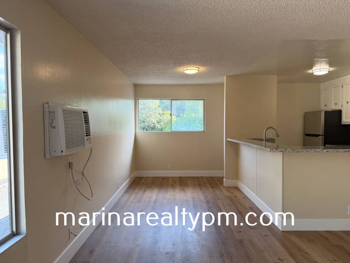 Apartment for rent at 410-420 Washington St, Vallejo, CA 94590