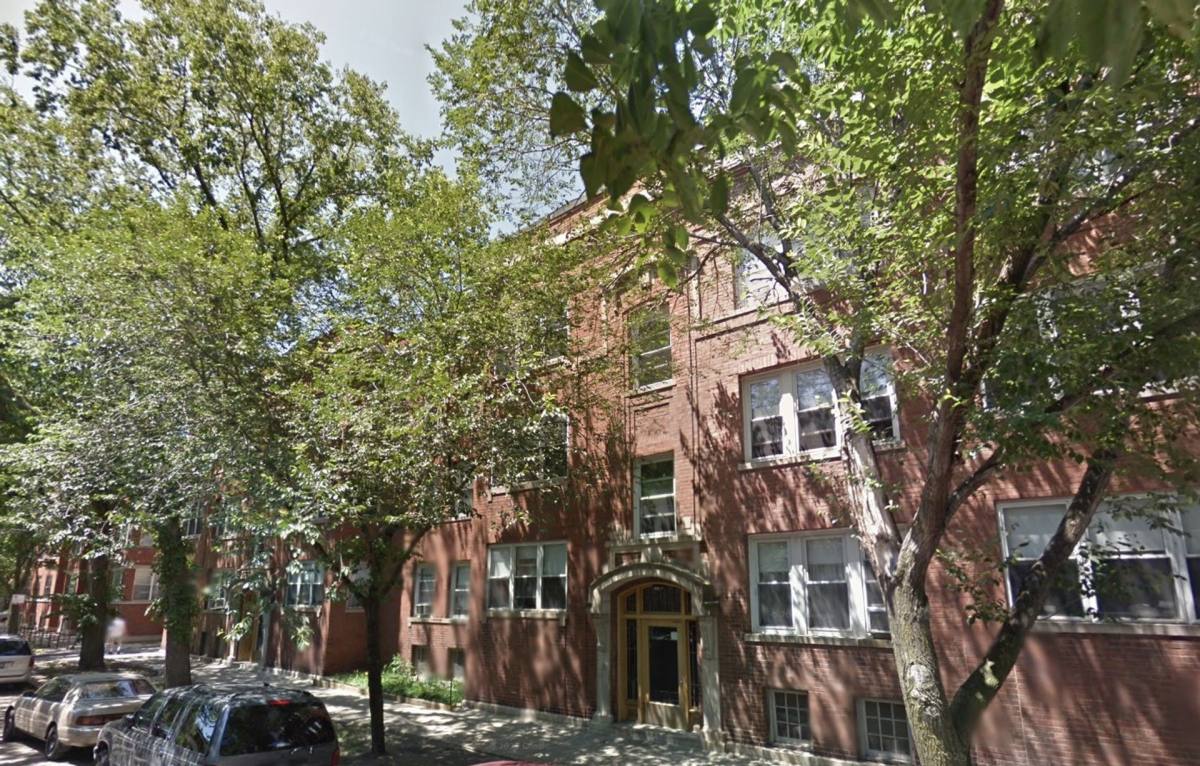 Apartment for rent at 1302 W Rosemont Ave #2, Chicago, IL 60660