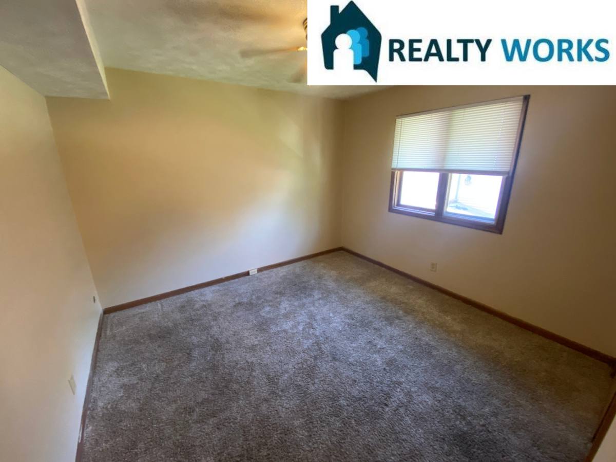 Apartment for rent at 2040 F St, Lincoln, NE 68510