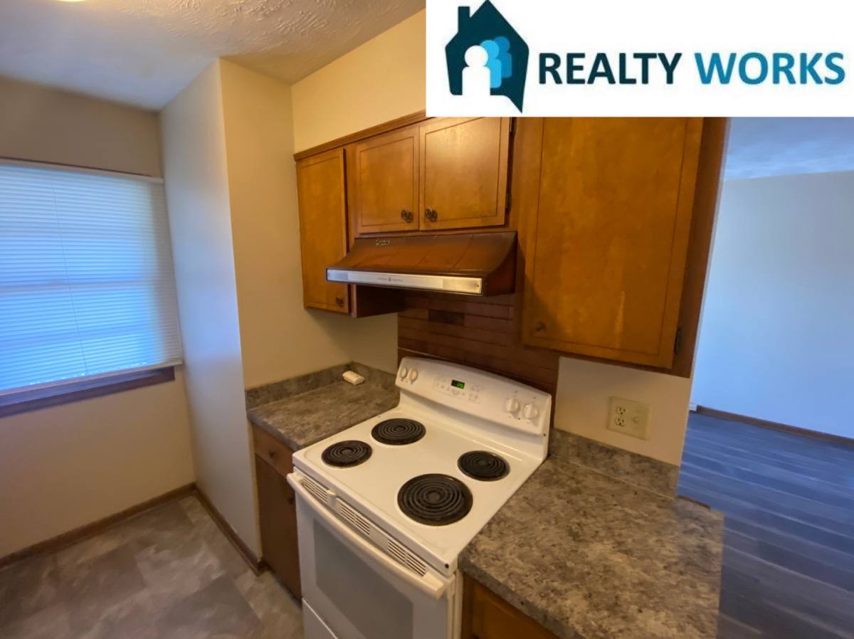 Apartment for rent at 2040 F St, Lincoln, NE 68510