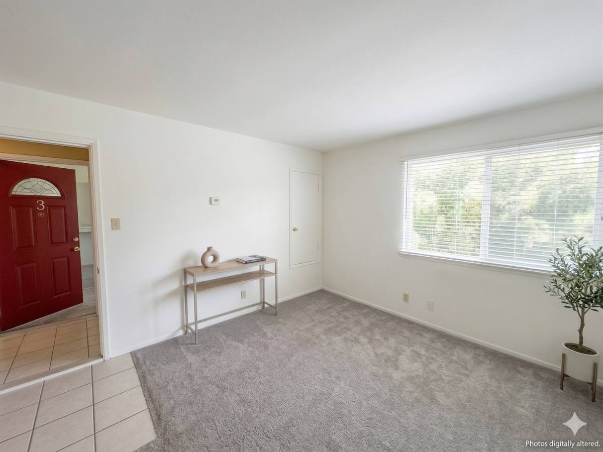 Apartment for rent at 614 17th St, Sacramento, CA 95811