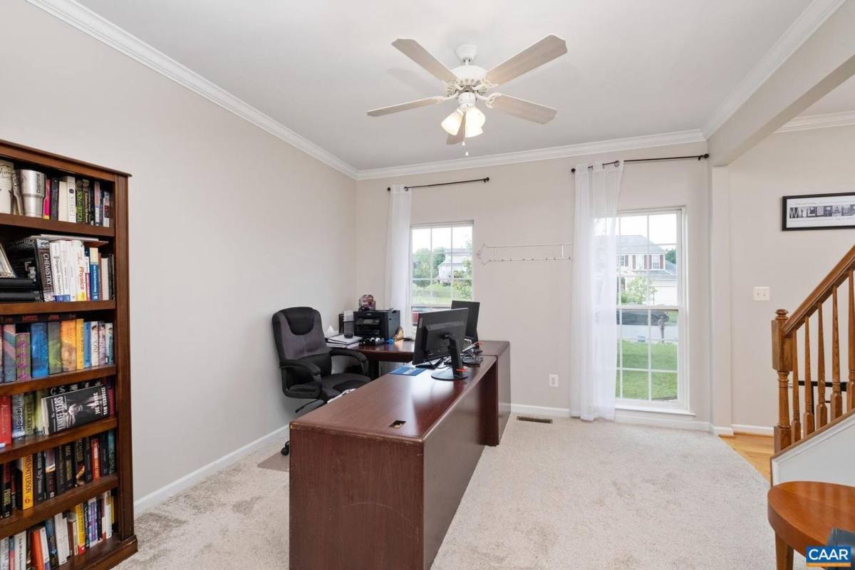 House for rent at 662 Holly Hill Dr, Barboursville, VA 22923