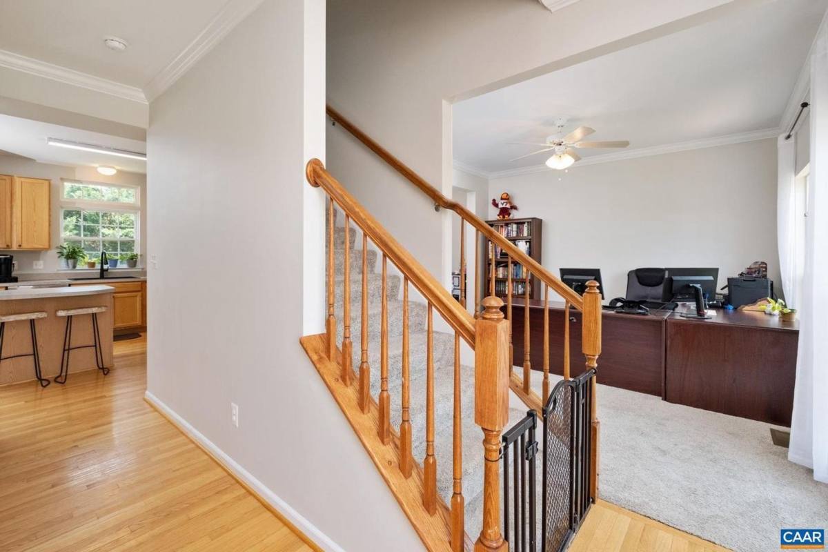House for rent at 662 Holly Hill Dr, Barboursville, VA 22923
