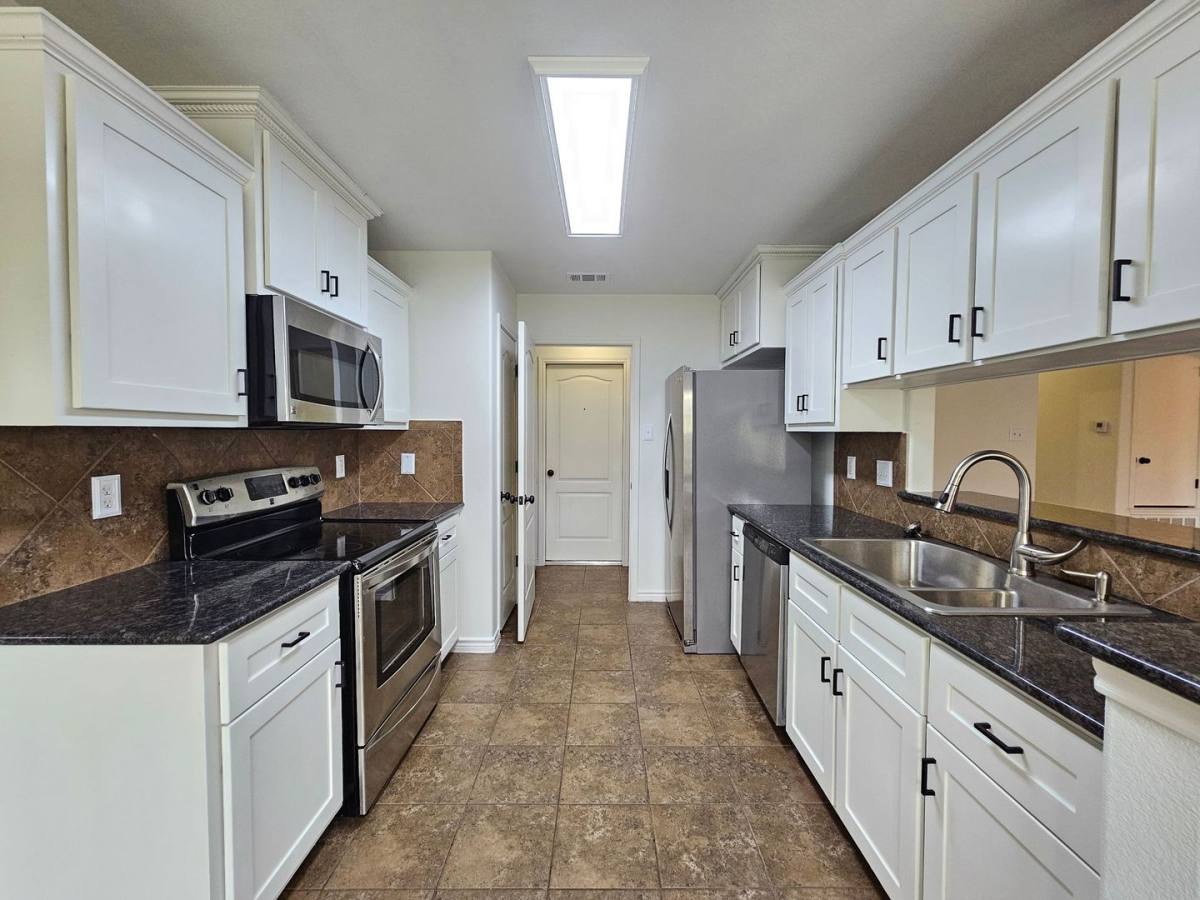 House for rent at 405 E Libra Dr, Killeen, TX 76542