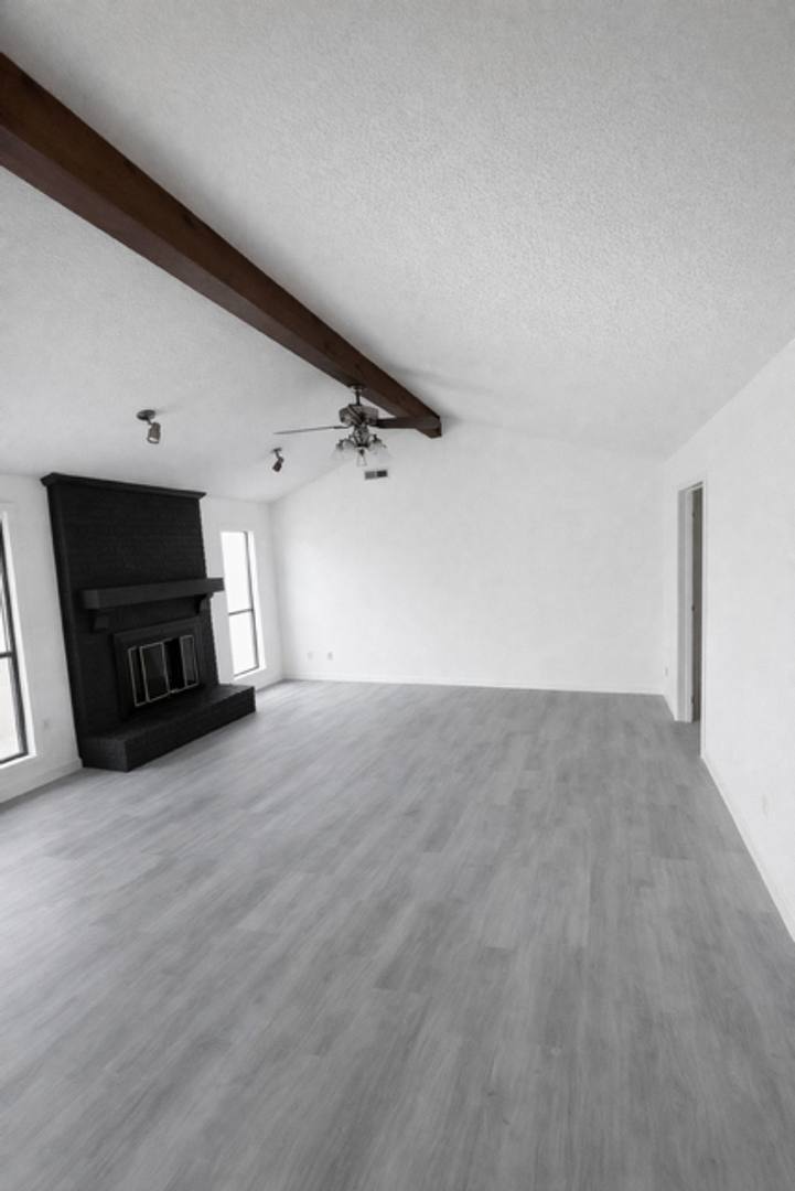 House for rent at 404 Malinda Dr, Fayetteville, AR 72703