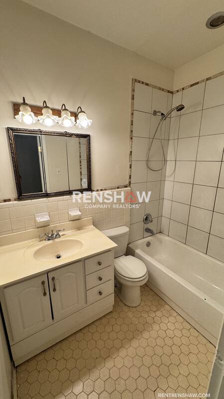 House for rent at 663 Moss Rd, Memphis, TN 38117