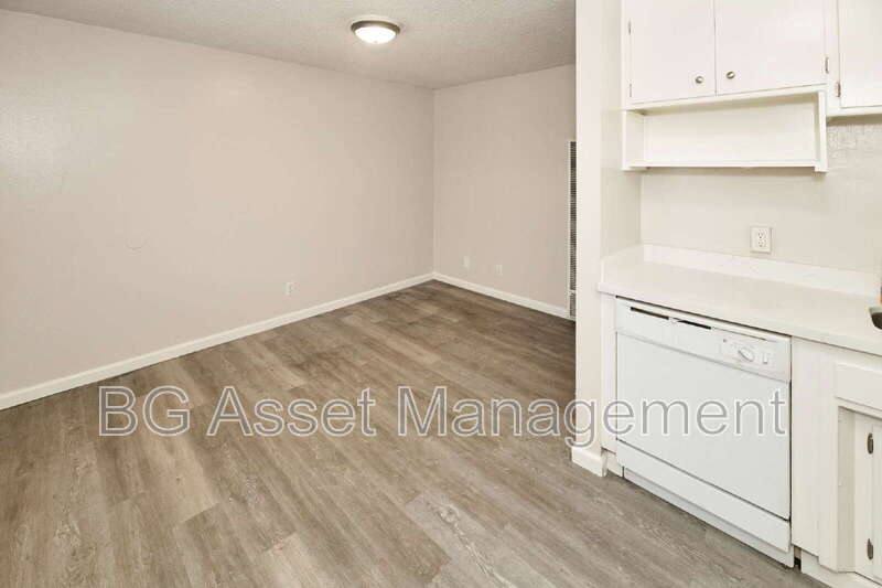 Apartment for rent at 1928 Ethan Way #19, Sacramento, CA 95825