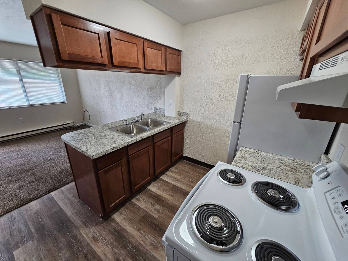 Apartment for rent at 1933 W Alexis Rd, Toledo, OH 43613