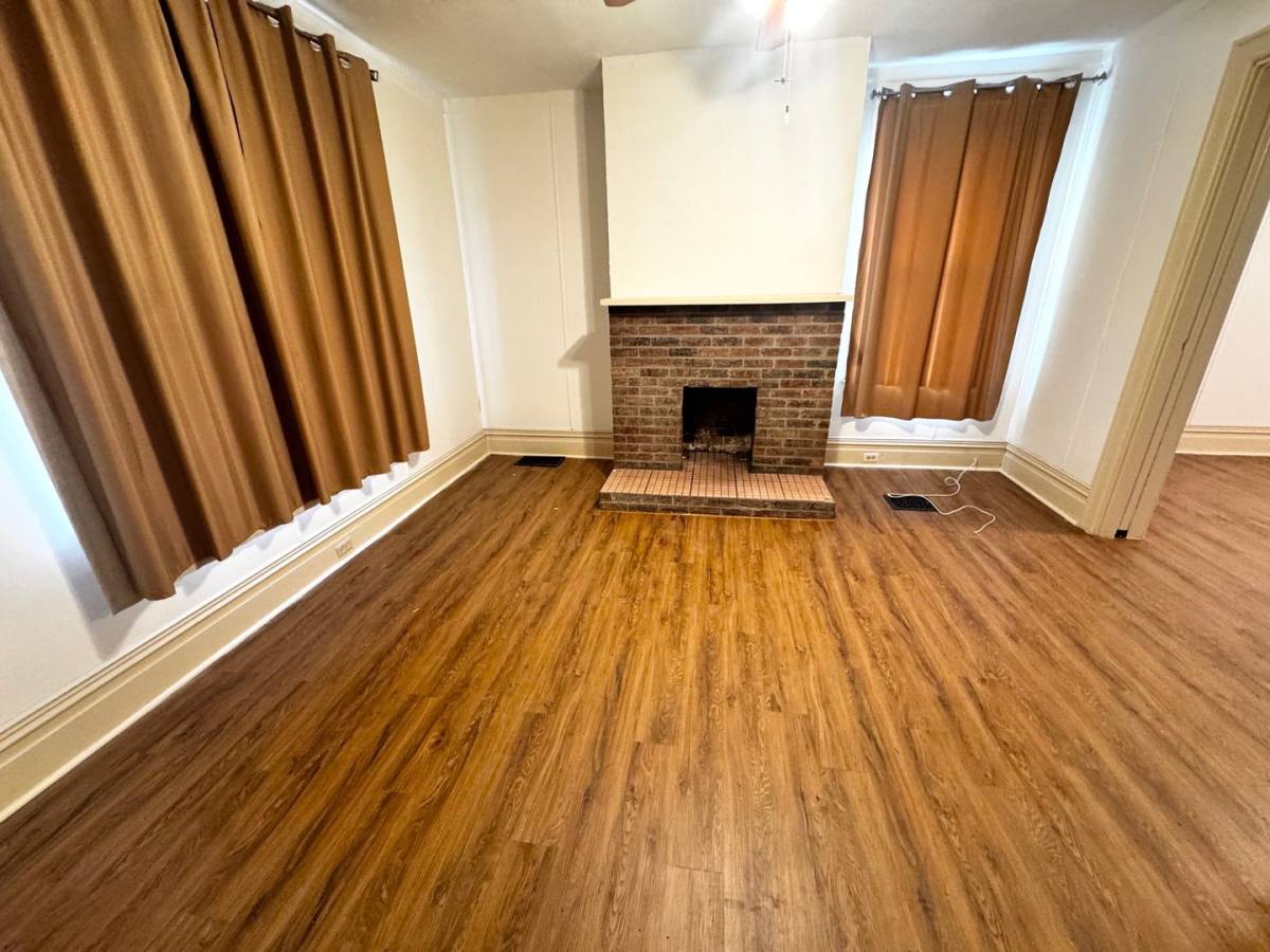 House for rent at 1101 Fredonia St, Pittsburgh, PA 15220