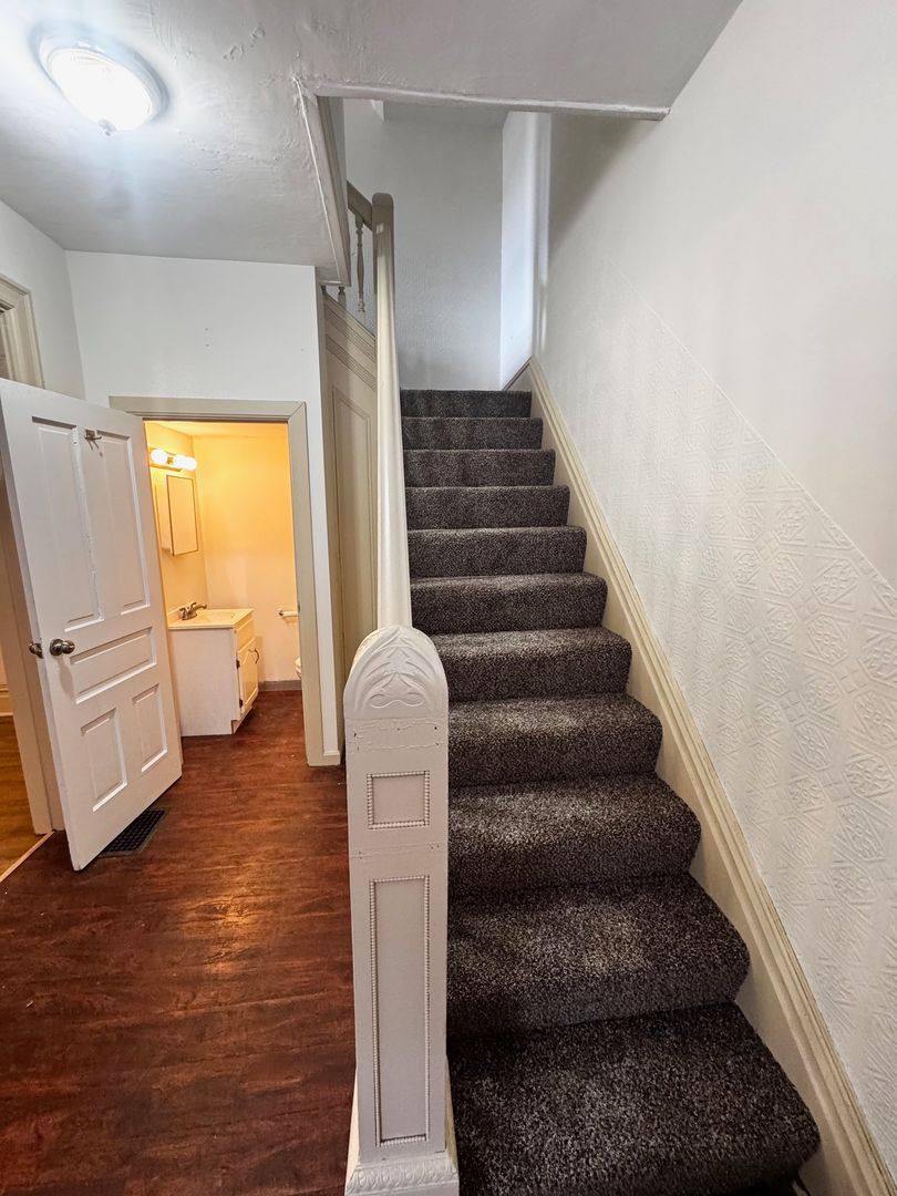 House for rent at 1101 Fredonia St, Pittsburgh, PA 15220