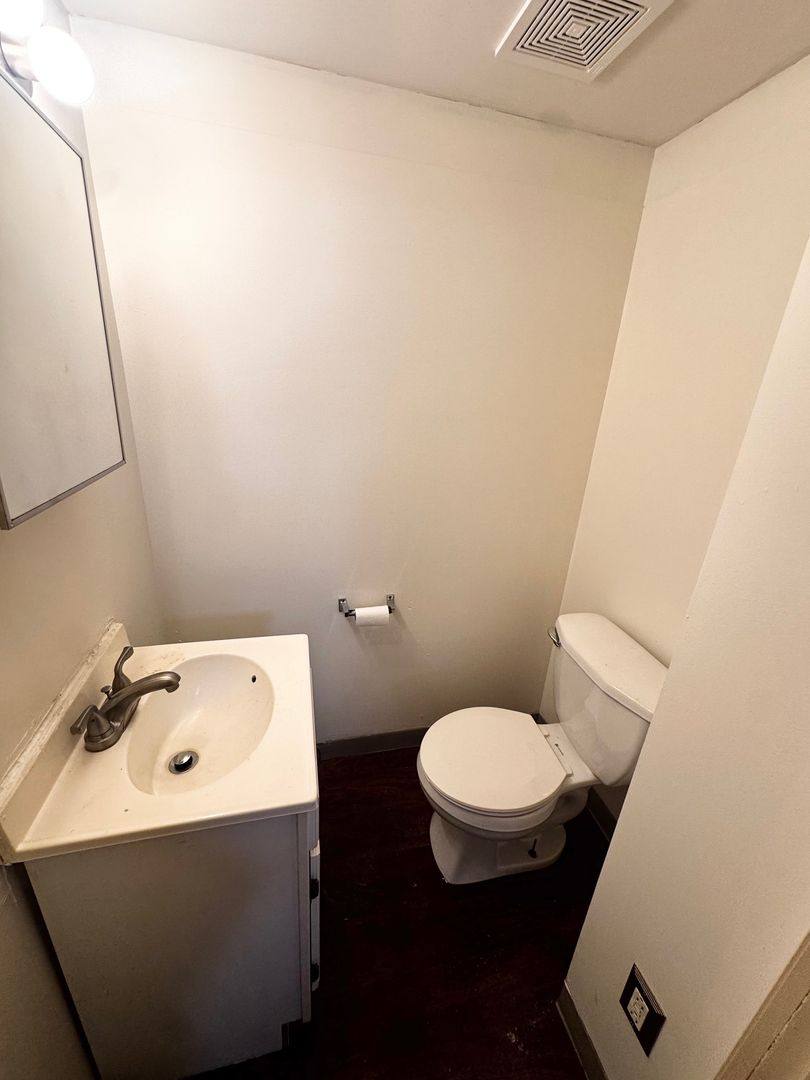 House for rent at 1101 Fredonia St, Pittsburgh, PA 15220