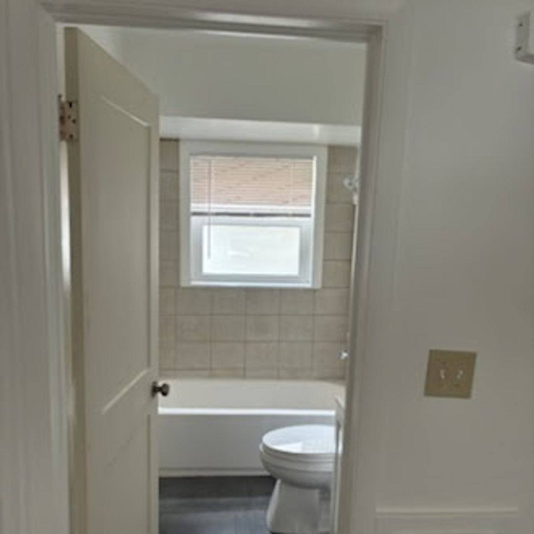 Apartment for rent at 3754 E Barnard Ave, Cudahy, WI 53110