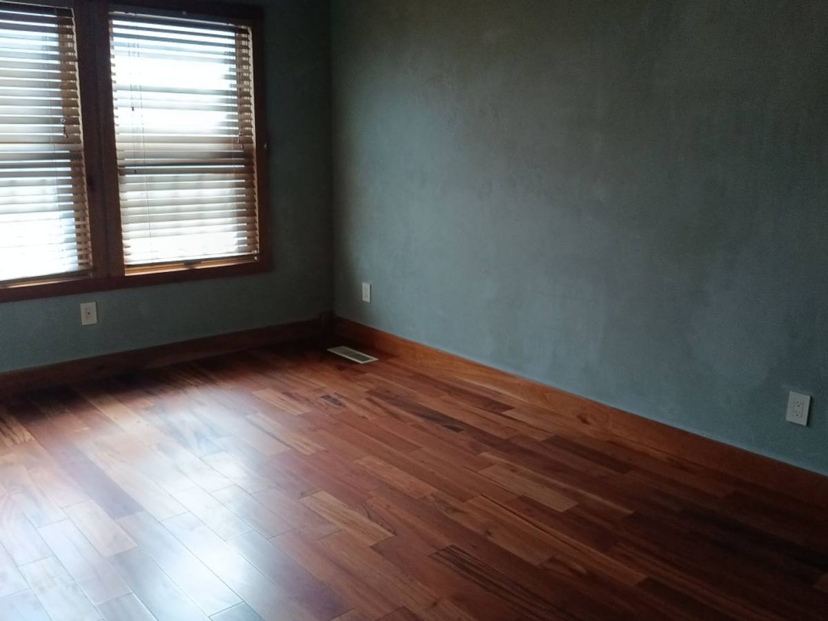 House for rent at 2427 NW Circle, Albuquerque, NM 87104