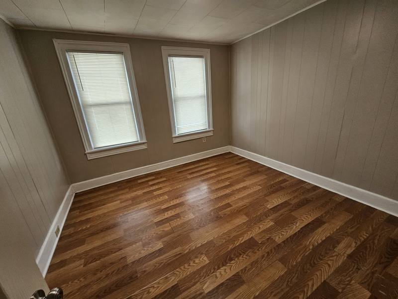 Apartment for rent at 1762 E 33rd St #DOWN, Cleveland, OH 44114