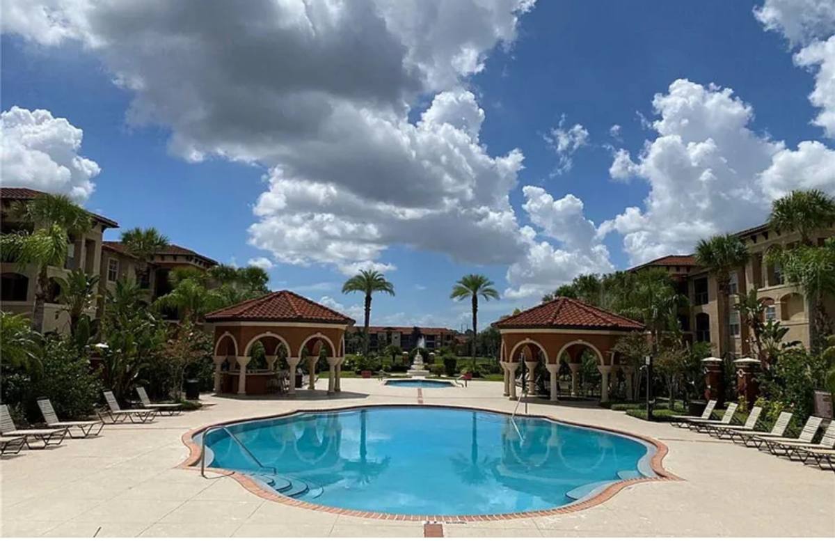 House for rent at 5578 Metrowest Blvd #BLDG 1, 107, Orlando, FL 32811