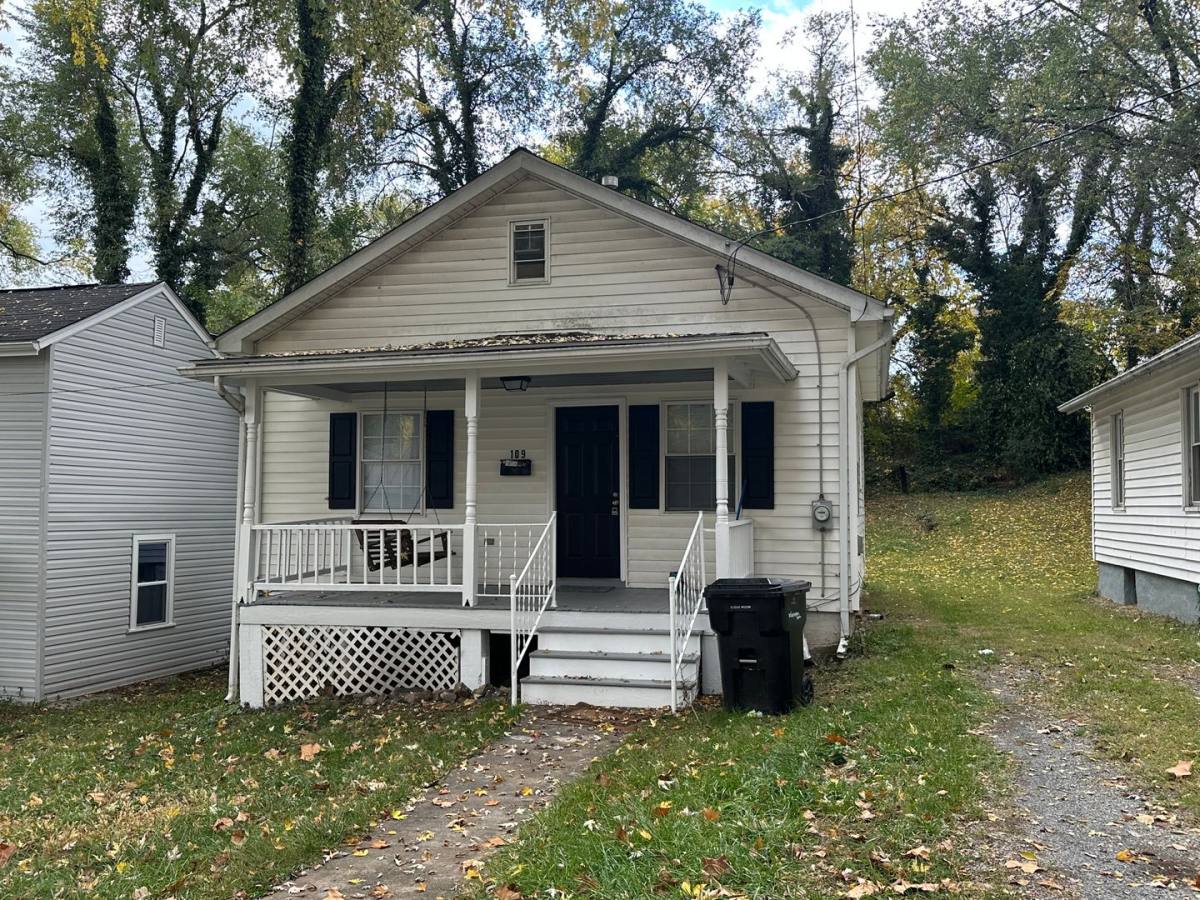 House for rent at 109 E Pall Mall St, Winchester, VA 22601