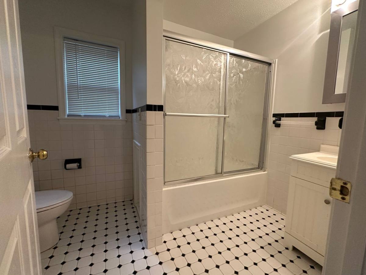 House for rent at 109 E Pall Mall St, Winchester, VA 22601