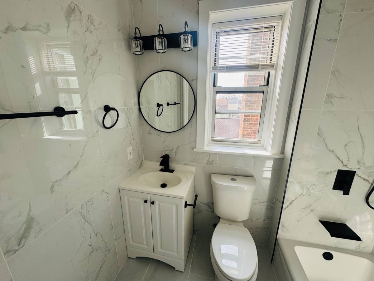 Apartment for rent at 863 Ave C, Bayonne, NJ 07002