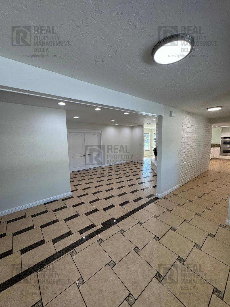 House for rent at 30955 De Portola Rd, Temecula, CA 92592