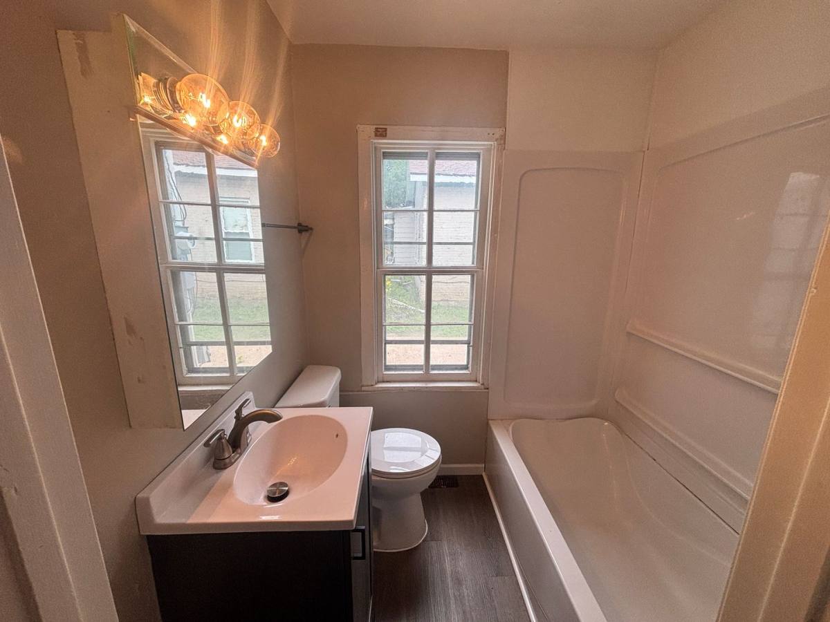 Apartment for rent at 829 Division St, La Crosse, WI 54601