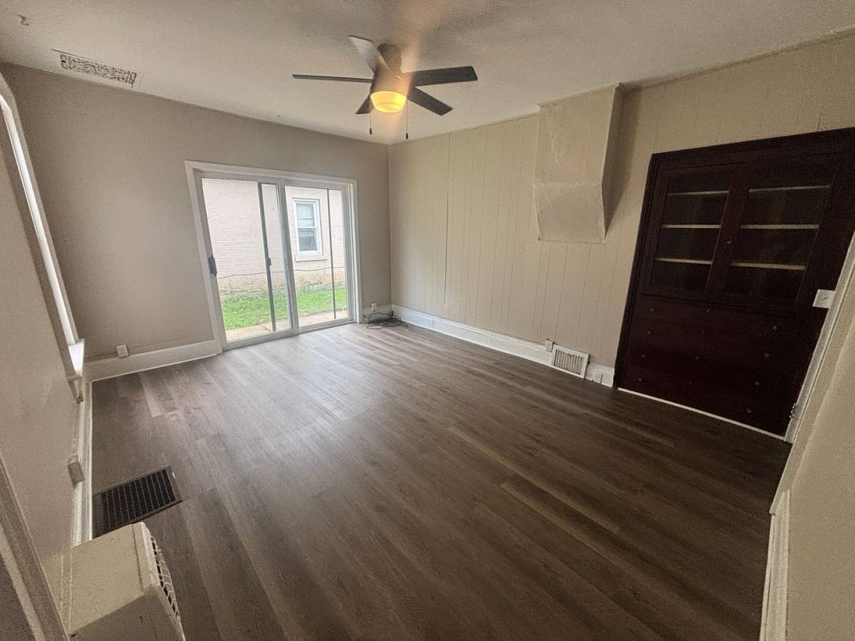 Apartment for rent at 829 Division St, La Crosse, WI 54601