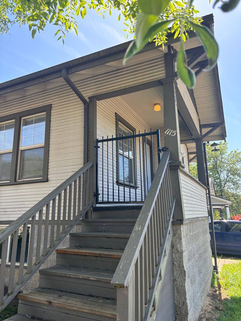 House for rent at 1115 SE Roberts St, Roseburg, OR 97470