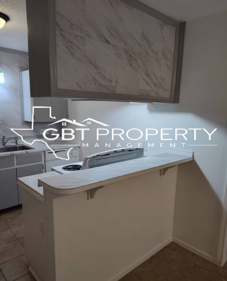 Apartment for rent at 8625 Fireside Dr, Austin, TX 78757