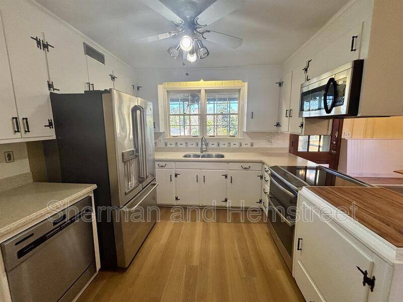 House for rent at 807 Barrett Lane, Augusta, GA 30909