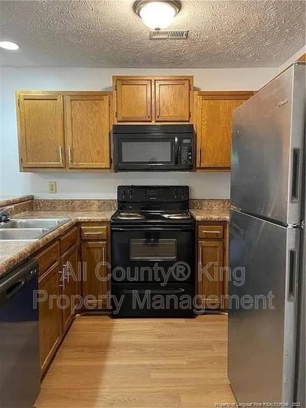Condo for rent at 1866 Tryon Dr #8, Fayetteville, NC 28303