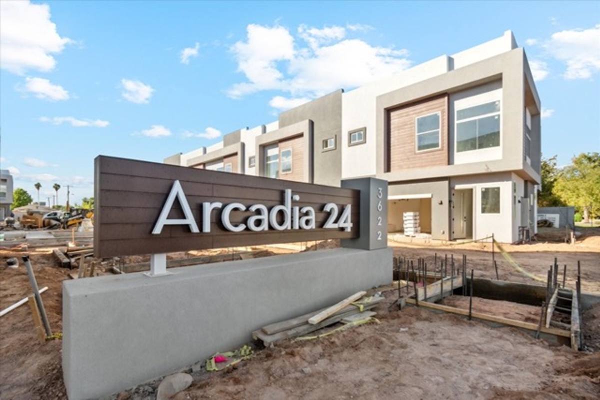 3622 N 38th St, Phoenix, AZ 85018