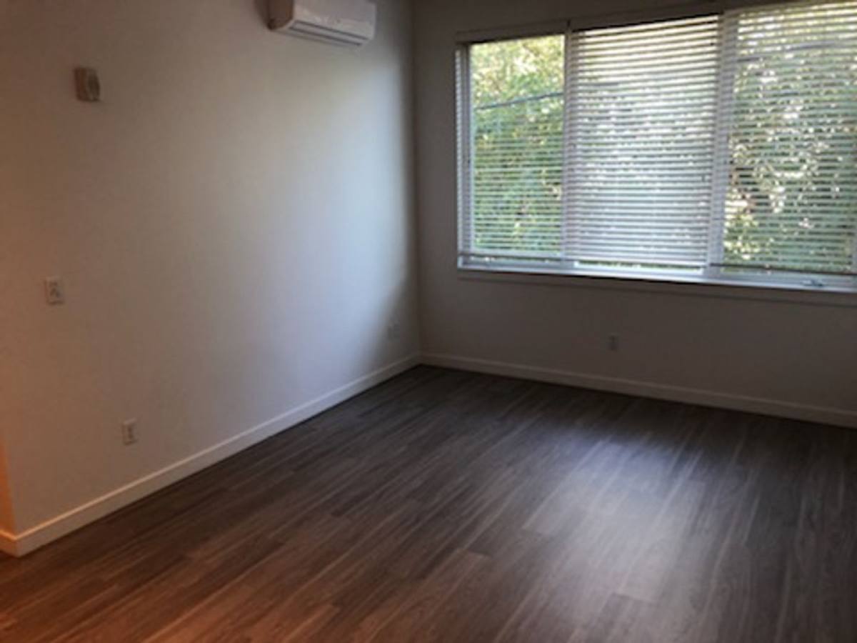 Apartment for rent at 4326 N Mississippi Ave, Portland, OR 97217
