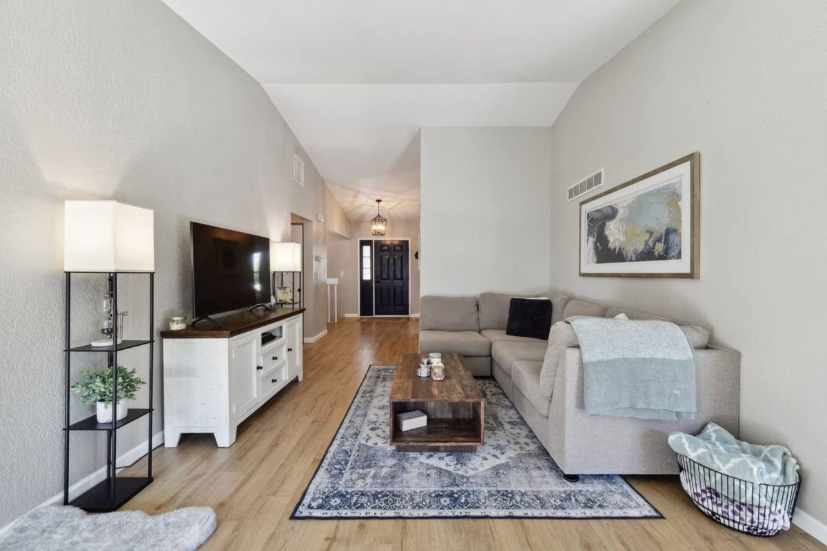 House for rent at 11770 E Asbury Ave, Aurora, CO 80014