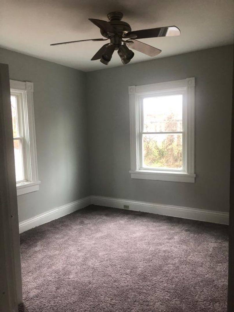 House for rent at 855 Ridgeway Ave, Cincinnati, OH 45229