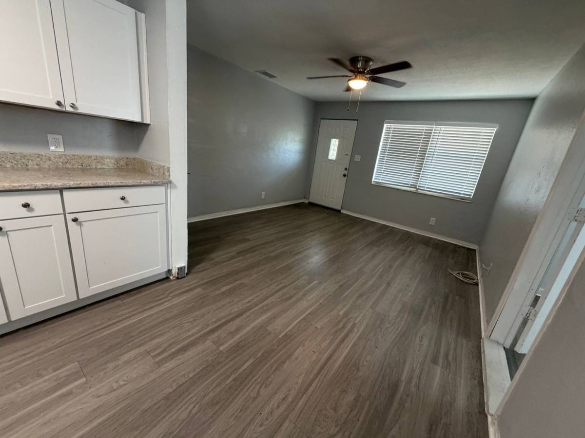 House for rent at 2935 Dr Martin Luther King Jr St, Saint Petersburg, FL 33705