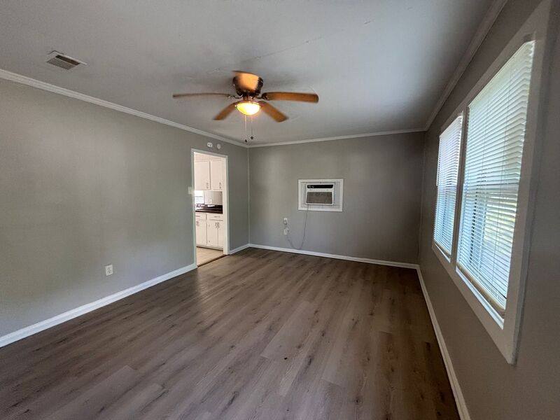 House for rent at 901 Restbrook Ave, Memphis, TN 38127