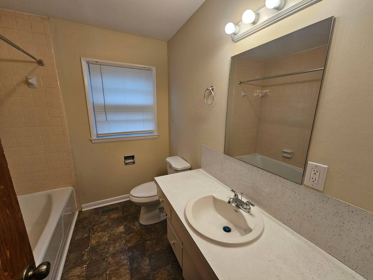 House for rent at 504 Casey St, Manchester, TN 37355