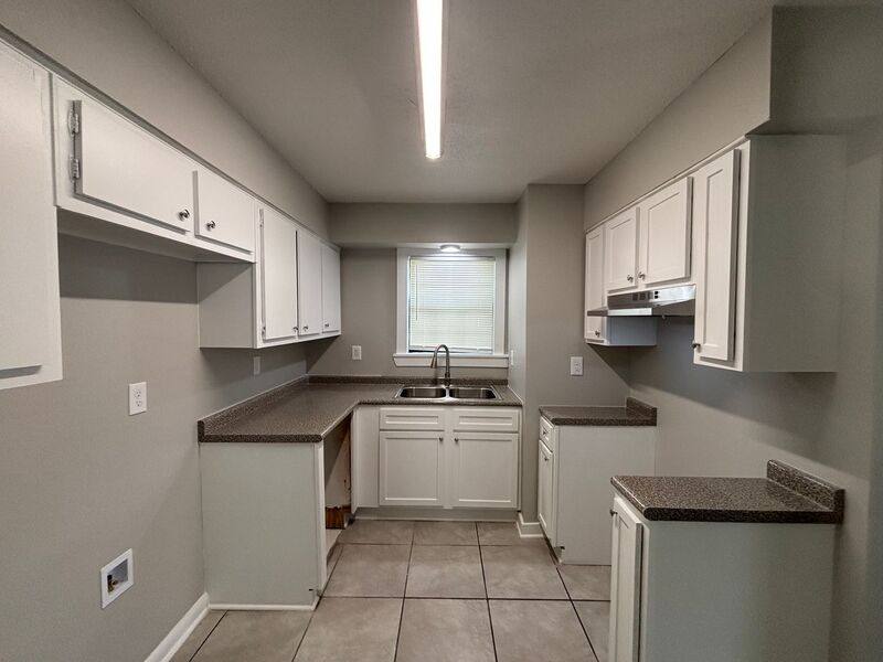 House for rent at 5293 Beaverton Dr, Memphis, TN 38127