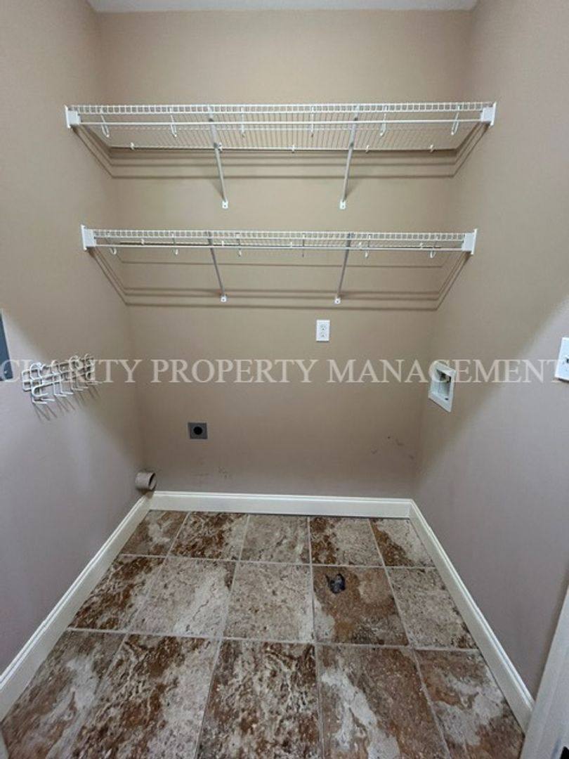 Townhouse for rent at 109 Belle Chase Way NE, Cleveland, TN 37312