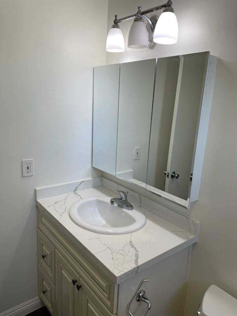 Apartment for rent at 7222 Whittier Ave, Whittier, CA 90602