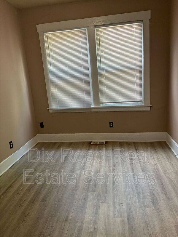 Apartment for rent at 702 Baltimore St, Middletown, OH 45044