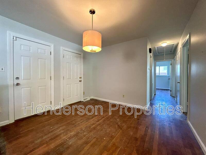 House for rent at 908 Bilmark Ave, Charlotte, NC 28213