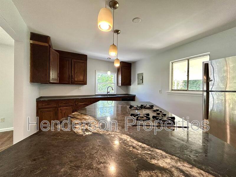 House for rent at 908 Bilmark Ave, Charlotte, NC 28213