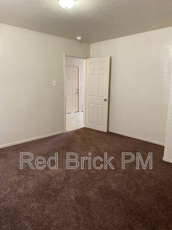 House for rent at 489 Cedar Ave, Atwater, CA 95301