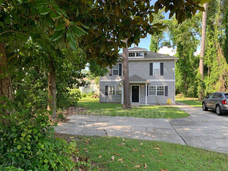 House for rent at 3913 Wilshire Blvd #NEW Hanover County, Wilmington, NC 28403
